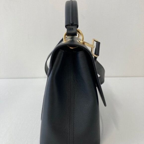 Louis Vuitton Cuir Plume and Cuir Ecume Leather Very One Handle in Noir Satchel - Picture 4 of 13